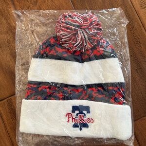 NWT Phillies Beanie